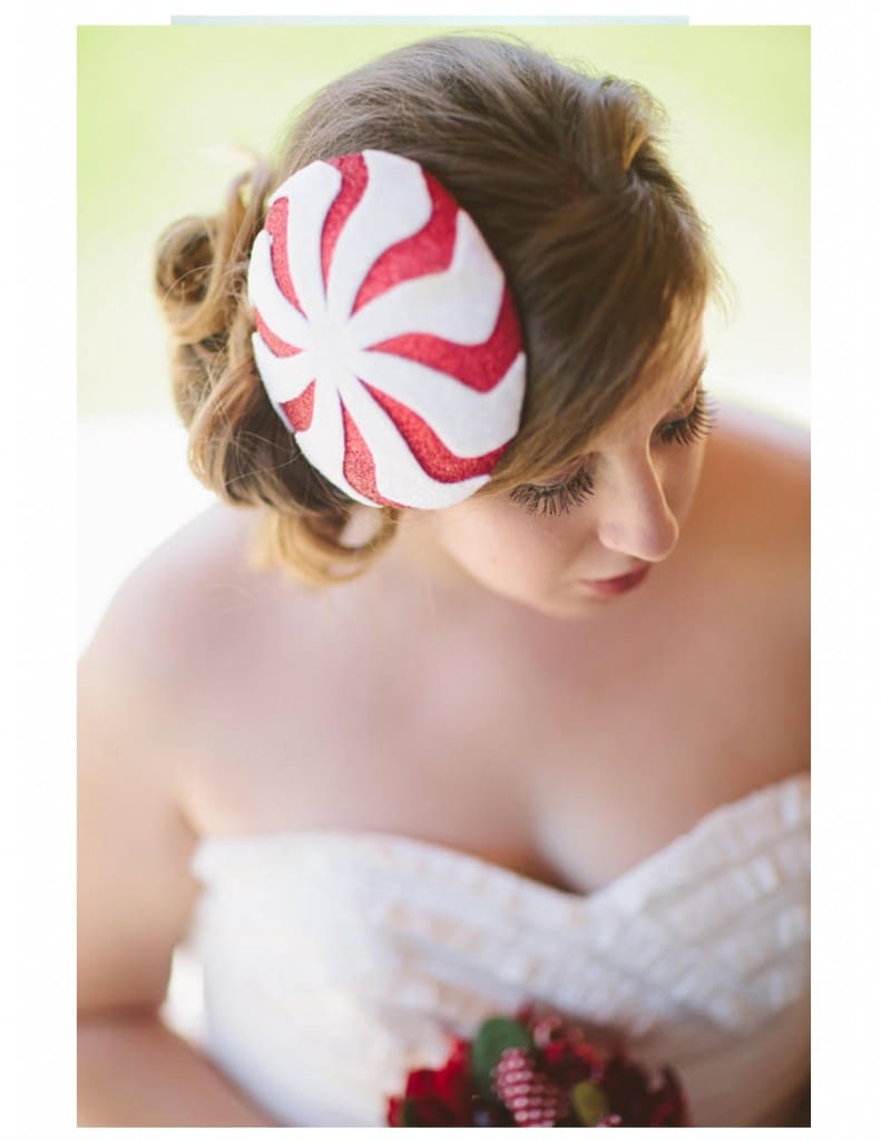 alex-huggett-look-coy-white-red-candy-peppermint-fascinator