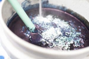 DIY indigo dyeing the easy way from Dear Handmade Life